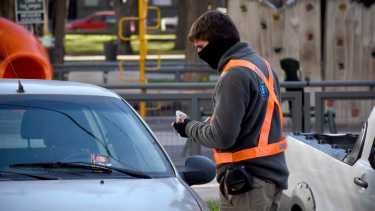 Alertan estafas con una página falsa del sistema de estacionamiento medido en Neuquén. (foto: archivo)