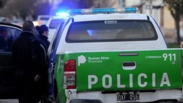 El niño fue traslado al hospital en un móvil policial porque nunca llegó la ambulancia.