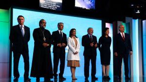 Bolsonaro y Lula Da Silva con fuertes cruces en el último debate antes de las elecciones en Brasil