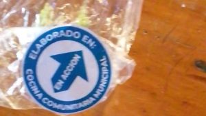Política hasta en los alfajores: nuevas críticas en Roca por la promoción de la “gestión Soria”