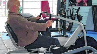 La actividad física es recomendada en afecciones tales como hipertensión, diabetes, colesterol alto, fibrosis quística, patologías respiratorias, cáncer.