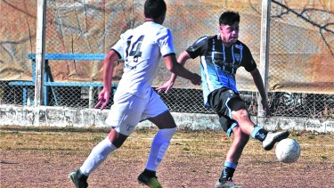 La Amistad y Pillmatún, los últimos dos campeones, salen a la cancha en el comienzo del Clausura. 