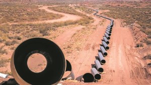 Gasoducto a Vaca Muerta: Nación recuperó más de 7.000 caños abandonados y los destinará a obras