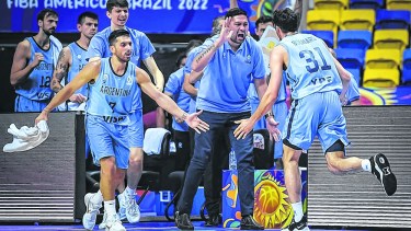 El elenco nacional va por el pase a las semifinales del torneo.