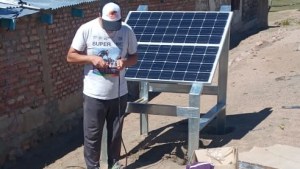 Comallo apuesta a las energías renovables para mejorar la calidad de vida de familias rurales