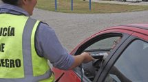 Imagen de Manejaba ebrio y le secuestraron el auto en Roca