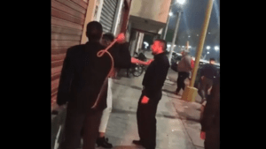 Tucumán: patovicas atacaron con un látigo a dos jóvenes en la puerta de un boliche