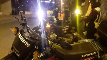 Hubo controles en la zona centro de Neuquén por el Día del Estudiante. Foto: Gentileza
