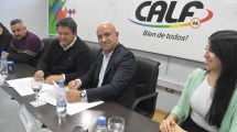 Imagen de Instalarán cargadores eléctricos para los monopatines, bicicletas y celulares en Neuquén