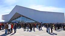 Imagen de Atravesado por la política, se inauguró el Centro de Convenciones en el 118 aniversario de Neuquén