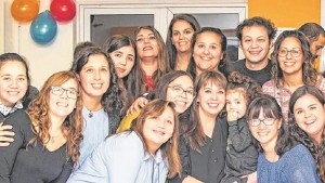 Un grupo de jóvenes se hizo donante de médula ósea en homenaje a su amiga de Jacobacci que falleció