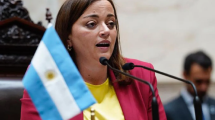 Imagen de Cecilia Moreau calificó de “irresponsables a funcionarios que discuten candidaturas y no traen inversiones”