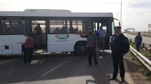 Imagen de Incómodo momento para un funcionario de Neuquén que viajó en un colectivo tomado