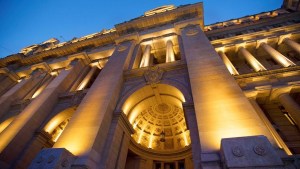 Corte Suprema: debaten mañana la reforma que busca elevar a 25 la cantidad de miembros