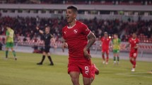 Imagen de Independiente ganó y sale del fondo, el Bicho pelea el campeonato