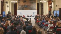 Imagen de La Izquierda increpó a Massa por «extorsionar a los trabajadores del neumático»