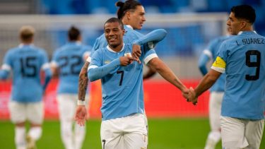 De La Cruz metió un golazo de tiro libre ante Canadá.
