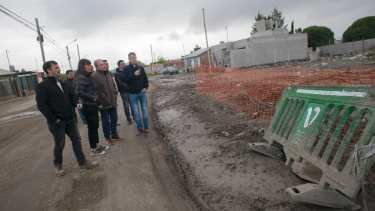 Los funcionarios estuvieron en los barrios el Progreso, Santa Clara y Unión. Foto: gentileza.