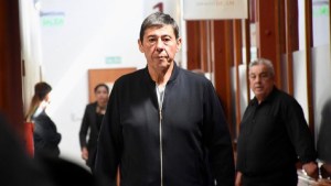 Petroleros levantó el paro tras reunirse con las empresas y el gobierno provincial