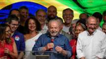 Imagen de Lula habló de «reconstruir el alma del país» luego de ganar las elecciones