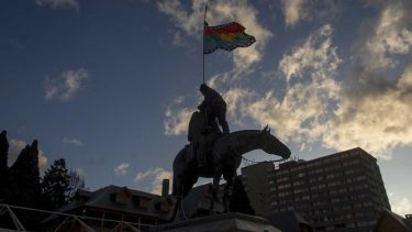El monumento a Julio Argentino Roca está emplazado en el medio del Centro Cívico y hay una iniciativa para correrlo de lugar. Foto: Archivo