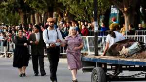 El desfile aniversario de Centenario, con la presencia del presidente, en 17 fotos