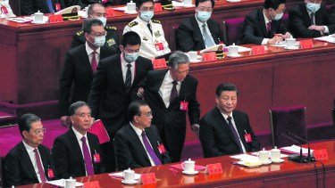 Escándalo en el Congreso del PC chino: sacaron por la fuerza al ex presidente Hu Jintao
