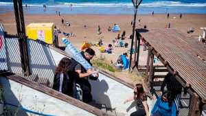 Finde extra largo en Las Grutas: tras un exitoso balance, anticiparon la temporada de verano