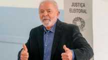 Imagen de Las elecciones en Brasil tendrán segunda vuelta: Lula ganó, pero no le alcanzó