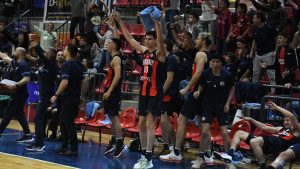 El neuquino Manuel Rodríguez brilló en su debut con San Lorenzo: volcadas y MVP