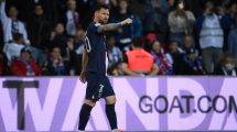 Imagen de Con un golazo de Messi, el PSG recuperó la cima de Francia y Dybala anotó para la Roma