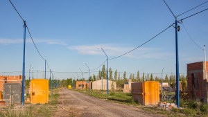 Niegan responsabilidad por la falta de servicio  de agua potable en un loteo de Roca