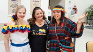 Empezó la Fiesta de las Colectividades en Neuquén: conocé el cronograma completo de  actividades