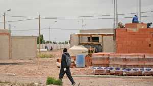 Quieren saber cómo resguardan a casi 900 familias que construyen en la meseta de Neuquén