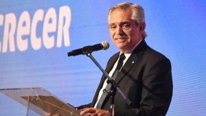 Alberto Fernández en IDEA: “Hay que consolidar el descenso de la inflación”