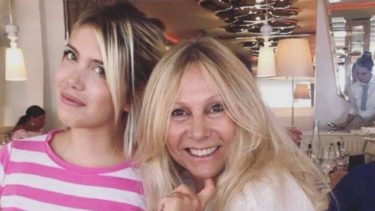Wanda Nara y Ana Rosenfeld