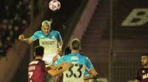 Imagen de Polémica: Copetti y una ¿mano? que el árbitro no revisó en Lanús-Racing