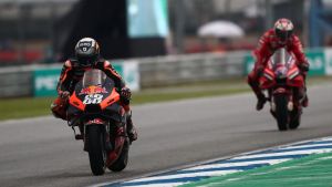 Oliveira sorprendió a los favoritos en el MotoGP