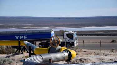 Por el congelamiento de los combustibles, Neuquén perderá casi 5.500 millones de pesos en regalías. Foto: archivo Matías Subat.