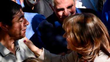 "La unidad en la diversidad" denominó Sapag a la alianza de la lista Azul con la Azul y Blanca del sector petrolero (foto Matías Subat)
