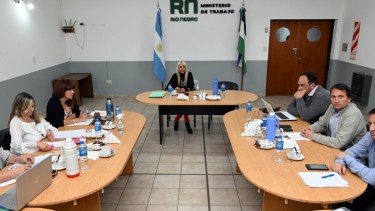 En Trabajo, los funcionarios de Educación y la dirigencia de Unter regresan a la discusión de salarios. Foto: Marcelo Ochoa