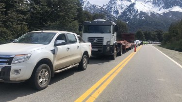 Largas filas se formaron los últimos cuatro días en la ruta nacional 40. Foto: archivo 