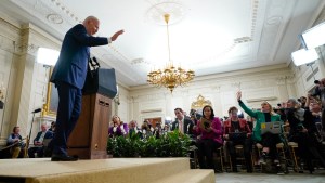 Biden le apunta a la reelección y Trump sale debilitado de las elecciones de medio término