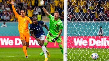 Enner Valencia está en duda para el duelo ante Senegal. (AP Photo/Natacha Pisarenko)