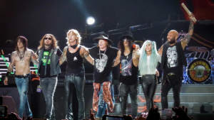 «Jueguen con sus juguetes en otro lugar»: el enojo de Axl Rose y el particular pedido a los fans