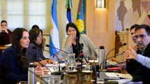 Imagen de El Concejo Municipal autorizó a Gennuso a viajar a Europa luego de arduo debate