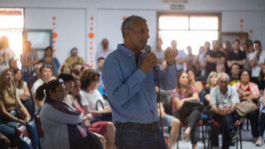 El ministro Carlos Banacloy presentó sus propuestas para Roca en un acto realizado en la Cámara de Productores.