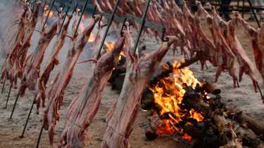 La Fiesta del Chivito en Chos Malal, entre las actividades más convocantes de este fin de semana largo en Neuquén. Foto: Franco D'Avanzo 