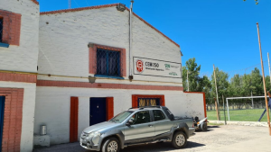 Cinco establecimientos educativos de Roca  suspendieron las clases por falta de agua