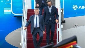 Cafiero equiparó el anuncio de Alberto Fernández con «el renunciamiento de Evita»